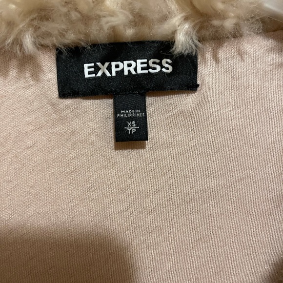 Express Jacket - Picture 8 of 8